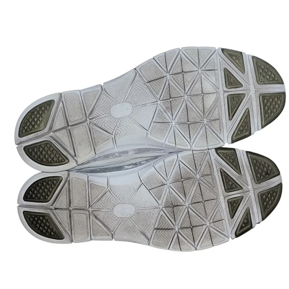Nike Free TR Fit 4 Womens 7.5 White Silver Training Shoes Sneakers 629496-102